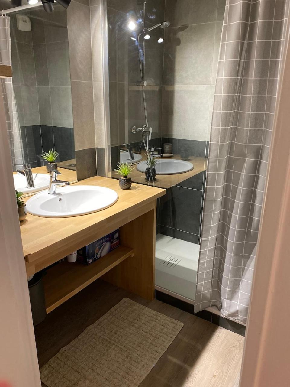 Cool Montagne Apartment Briançon Екстериор снимка
